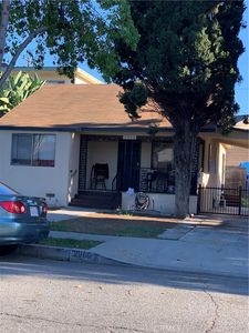 2960 Clarendon Ave, Huntington Park, CA, 90255