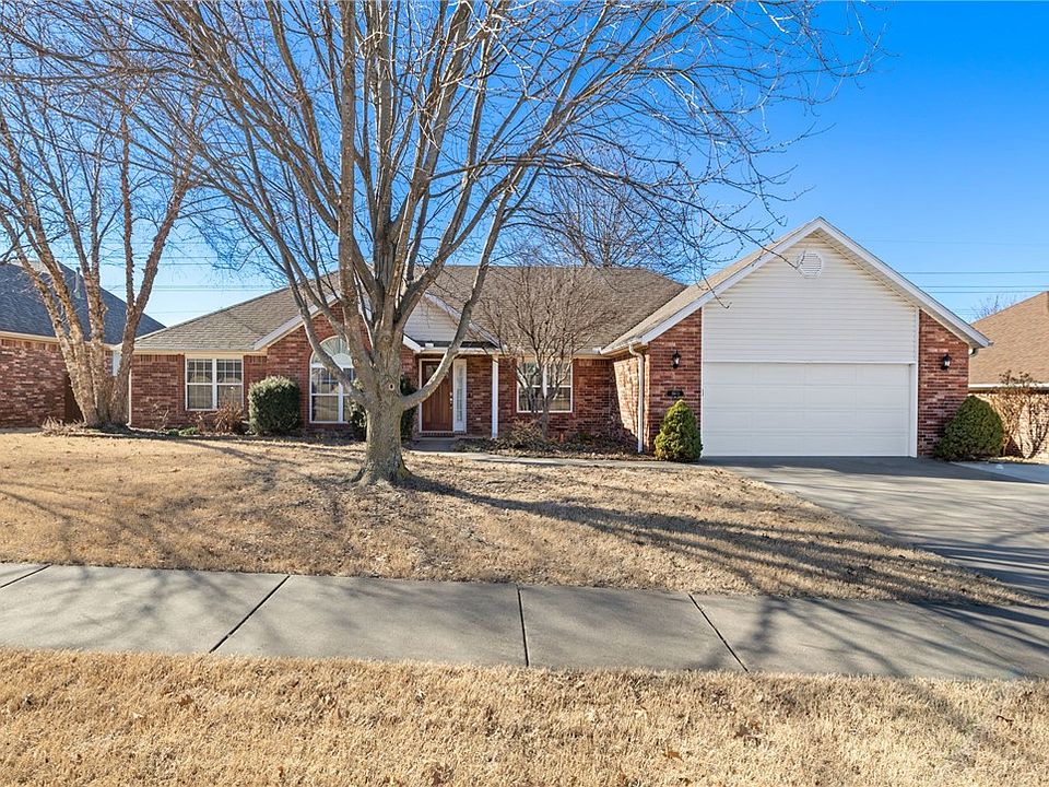 1st image of 1903 N Colony Way