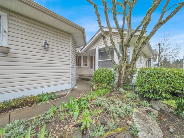 16071 82nd Ave #101, Surrey, BC V4N 0N4