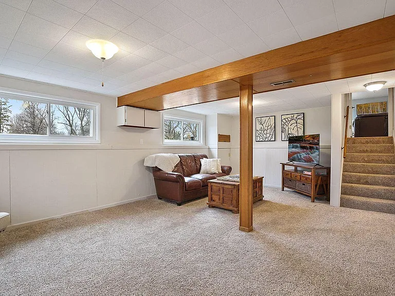 11301 Friar Ln — Photo 24