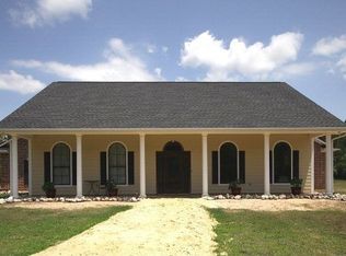 7955 Whispering Pines Dr, Lumberton, TX 77657