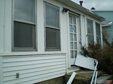 3rd image of 2333 Washington Ave #B