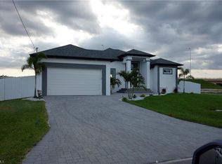 124 SW 31st Pl, Cape Coral, FL 33991