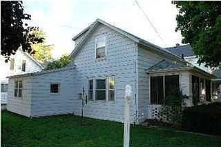 1st image of 959 Park St SW