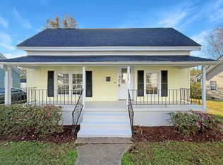 113 3rd St, Fountain Inn, SC 29644