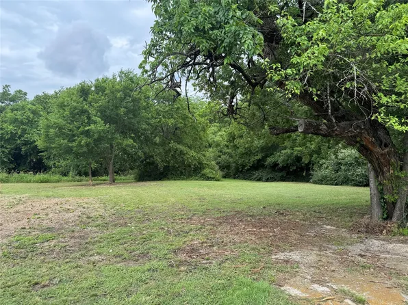 212 N Harrison Ave, Sherman, TX 75090