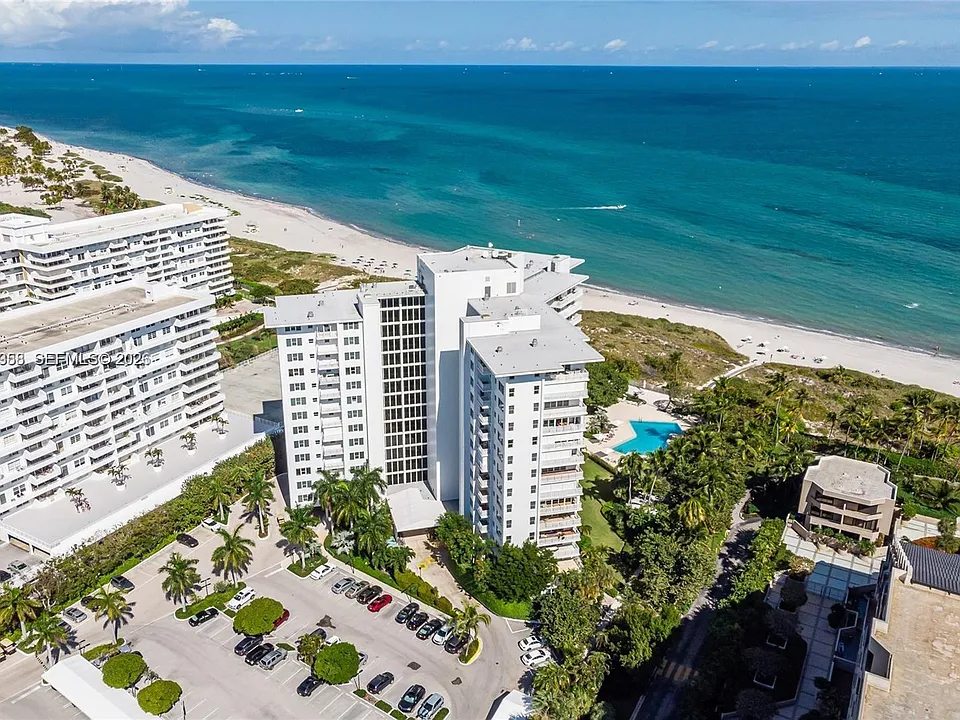 200 Ocean Lane Dr #108