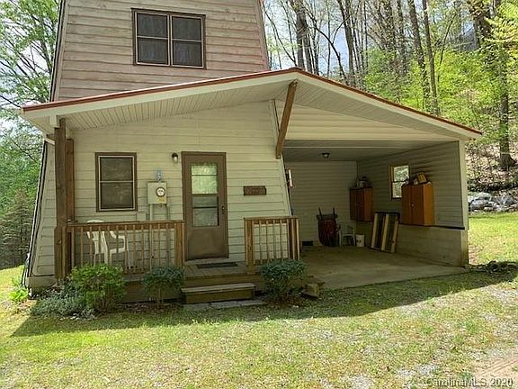 2nd image of 119 Chalet Pl