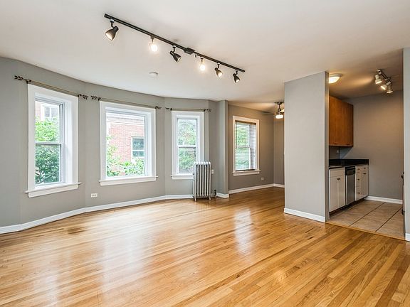 4th image of 1409 W Farwell Ave #2G