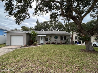 806 E 2nd Ave, New Smyrna Beach, FL, 32169