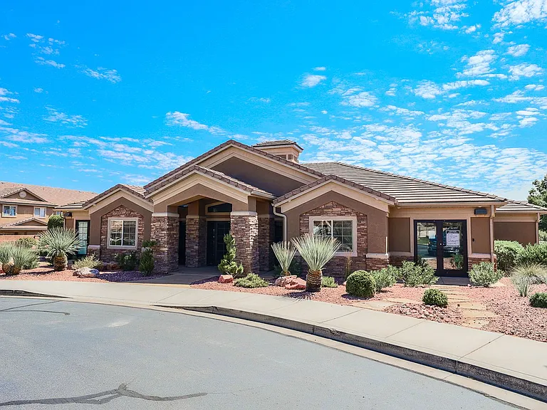 3155 S Hidden Valley Dr #147 — Photo 38