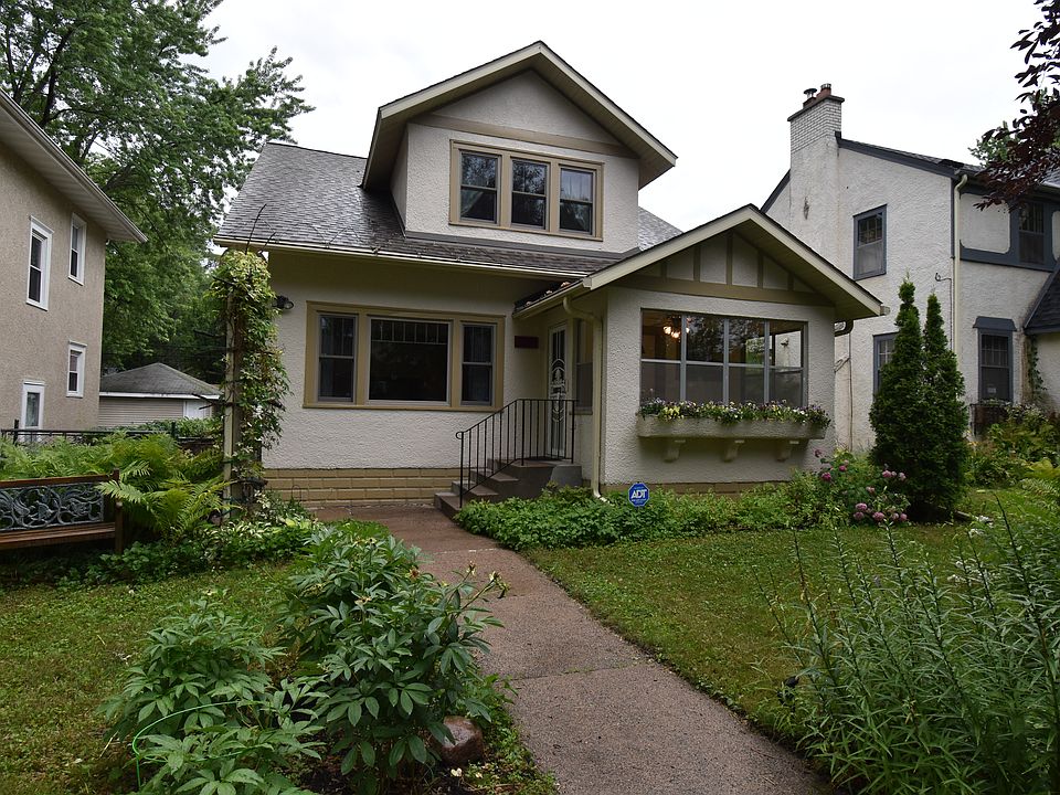 2727 Queen Avenue North