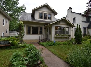 2727 Queen Ave N, Minneapolis, MN 55411