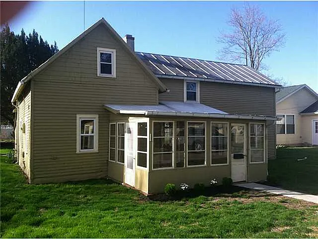 315 E Sophia St photo 1