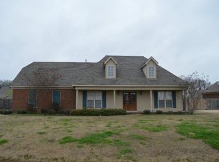 614 Stewart Dr, Marion, AR 72364
