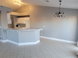 20 Winley Chase Ave, North Las Vegas, NV 89032