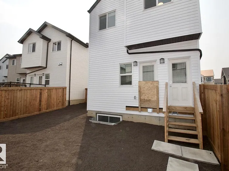 3864 Chrustawka Pl SW — Photo 12