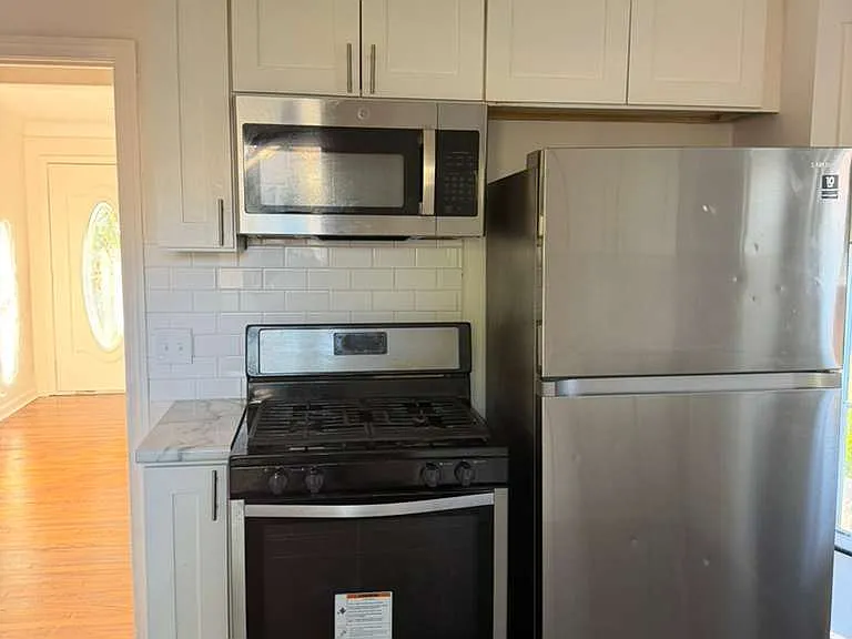 5973 Turney Rd — Photo 4