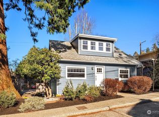 4468 SW Kenyon Pl, Seattle, WA 98136