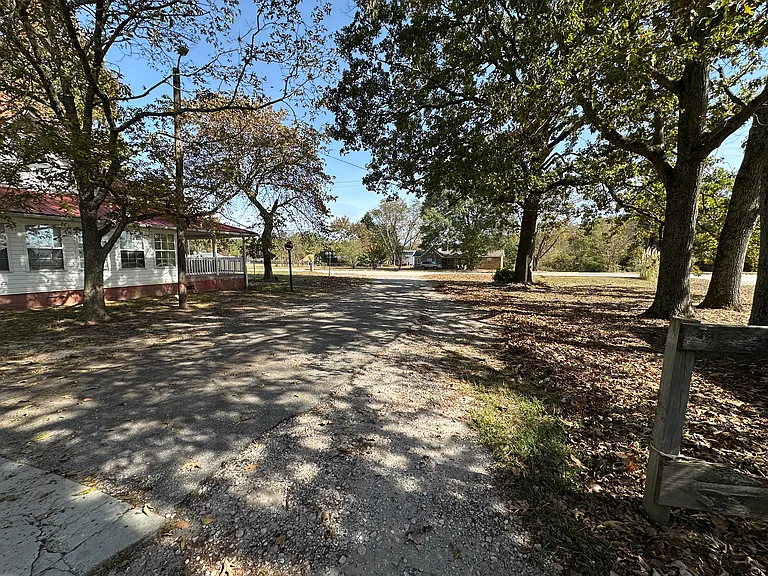 9428 Augusta Rd — Photo 24