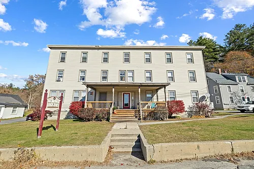 524 Sunapee St Photo 1
