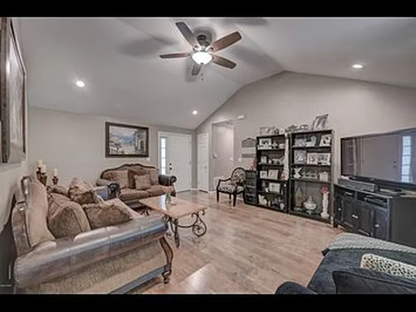 3317 S Jackson Ave, Joplin, MO 64804