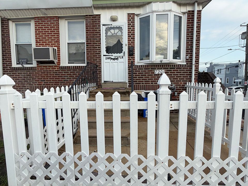 1st image of 7201 Glenloch St Floor 2