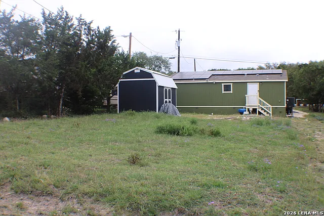 1824 Live Oak Dr — Photo 16