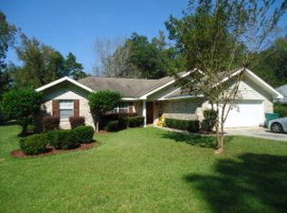 115 Meadowood St, Petal, MS 39465