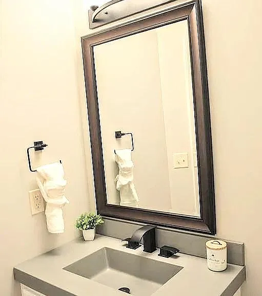 8900 Sicily Ln — Photo 13