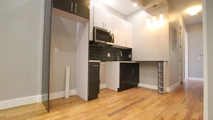 Rented by Nooklyn NYC LLC | media 15