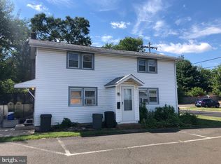 488 6th Ave, Warminster, PA 18974