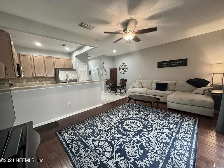 13497 Sunstone St — Photo 10