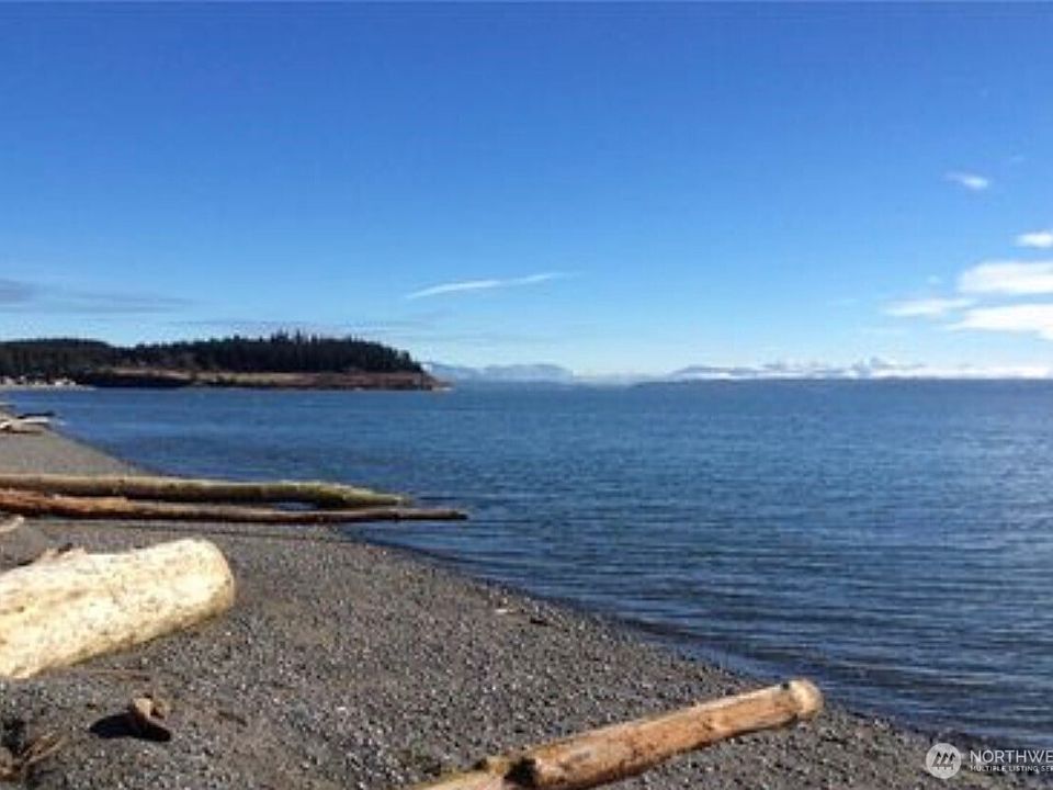 1st image of 215 Driftwood Shores Road