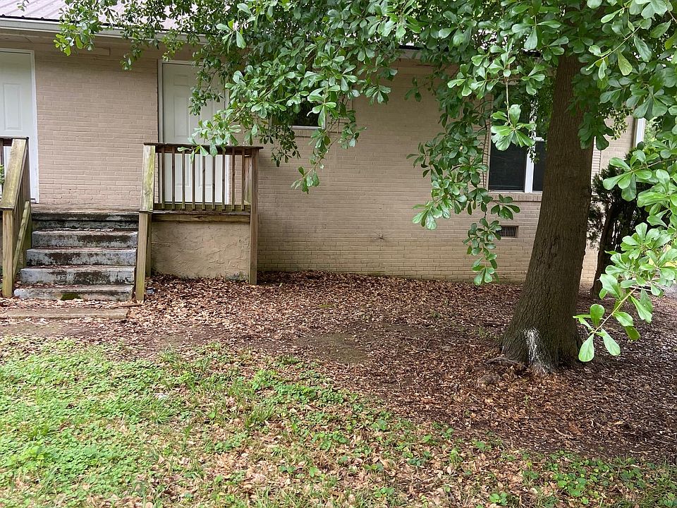 1st image of 1B Carroll Ln #1B