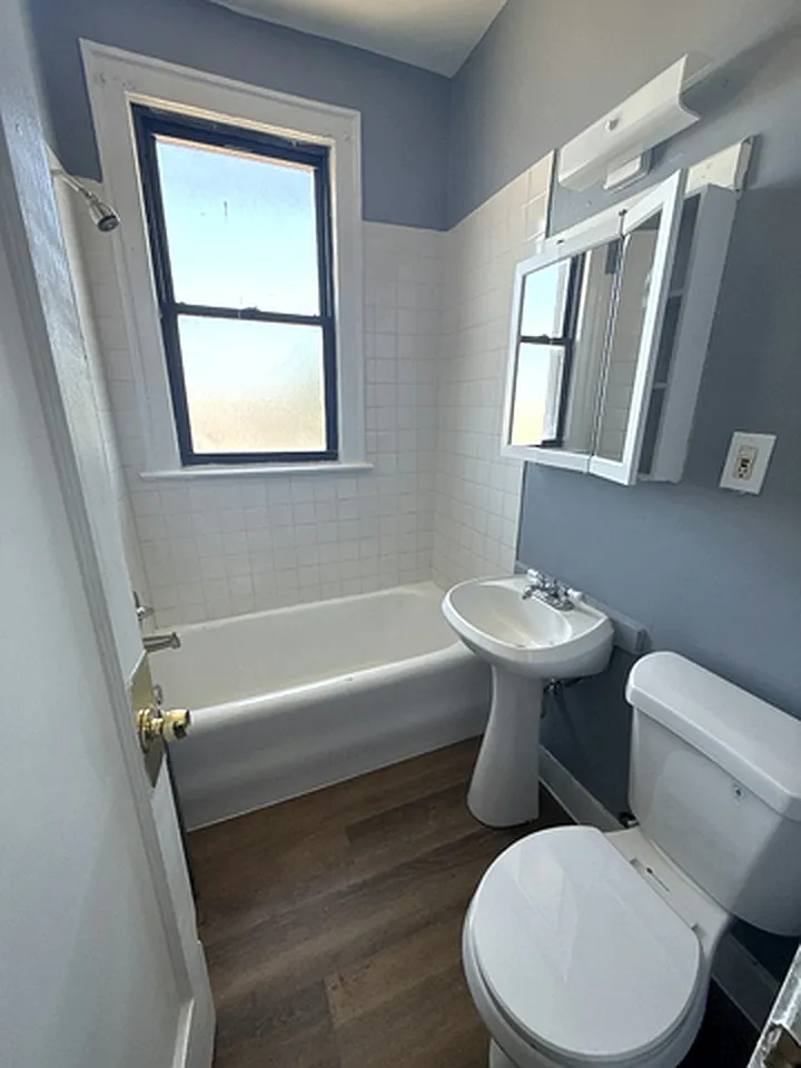79th Street Apartments — Photo 2