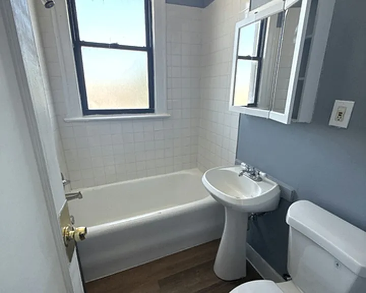 79th Street Apartments — Photo 2