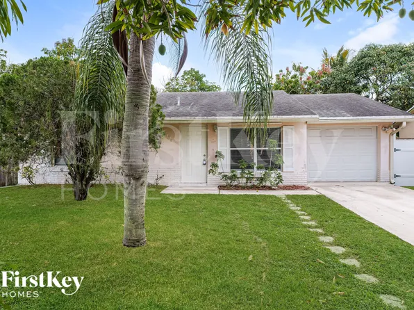 6129 Moonbeam Dr, Lake Worth, FL 33463