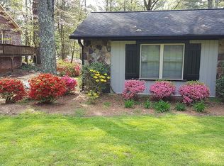 3725 Hunting Ridge Dr, Lilburn, GA 30047