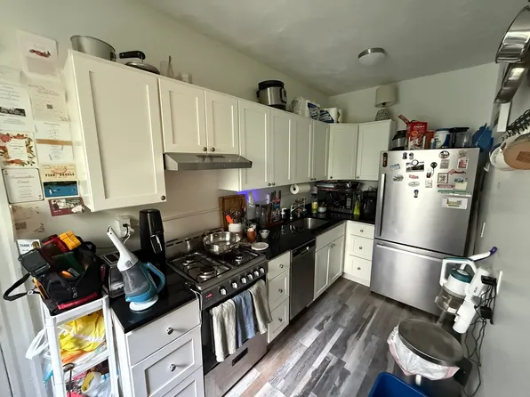 120 Brainerd Rd APT 11, Boston, MA 02134