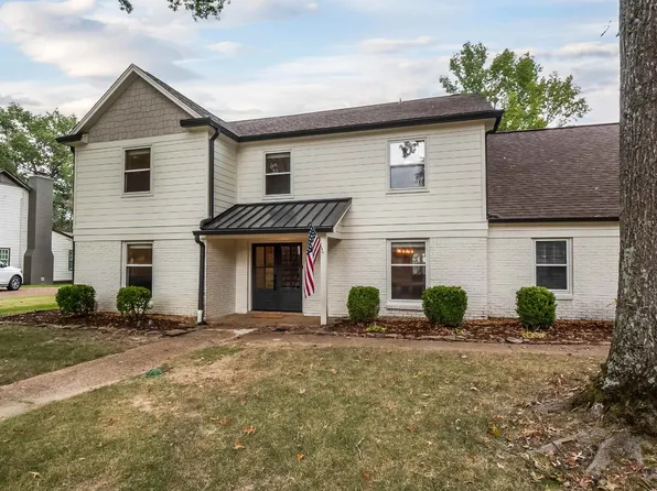 2458 Oak Trail Dr, Germantown, TN 38139