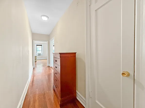 80 Winthrop Street image 13 of 18