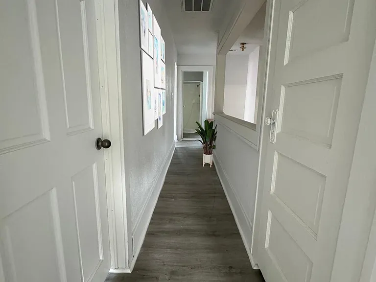 701 E Walnut St #D — Photo 7