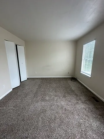 2 Peachtree Ct — Photo 2