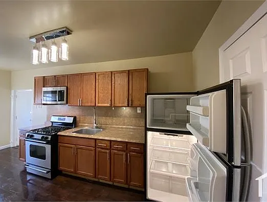1 bed, 450 sqft, $1,250 — Photo 2
