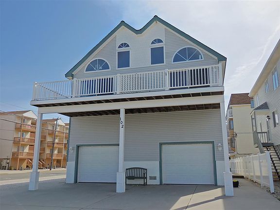 2nd image of 102 45th St #W