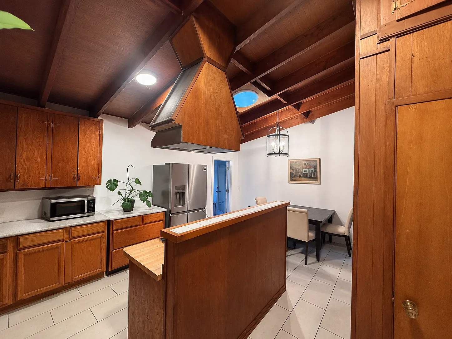 3 bed, 1320 sqft, $3,800 — Photo 4