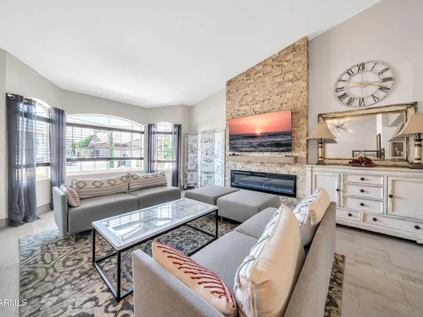 5741 W SOFT WIND Drive, Glendale, AZ 85310