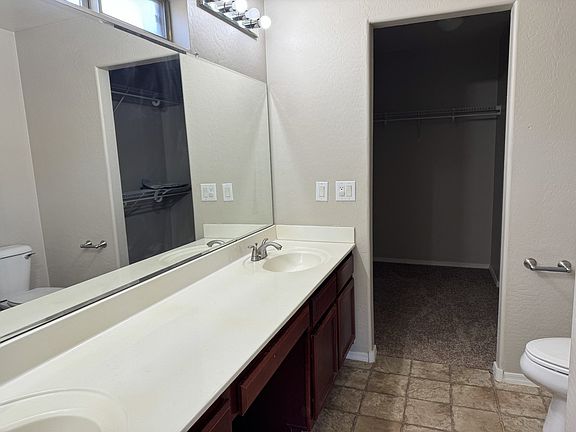 5th image of 43313 W Cowpath Rd
