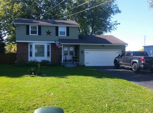 5934 Ward Rd, Sanborn, NY 14132